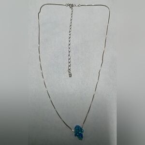 Chic Silver Necklace with Blue Pendant